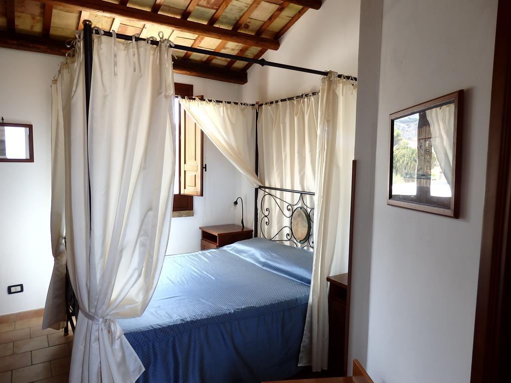 Baglio Cofano Rooms & Relax Custonaci Exterior photo